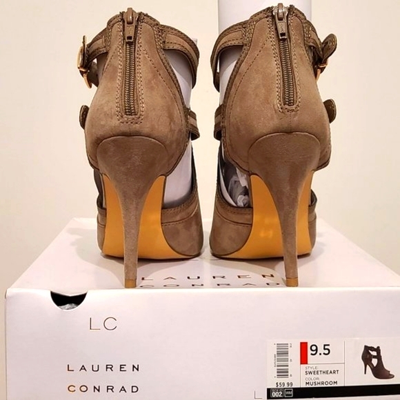 Open Toe Heels - Picture 3 of 5